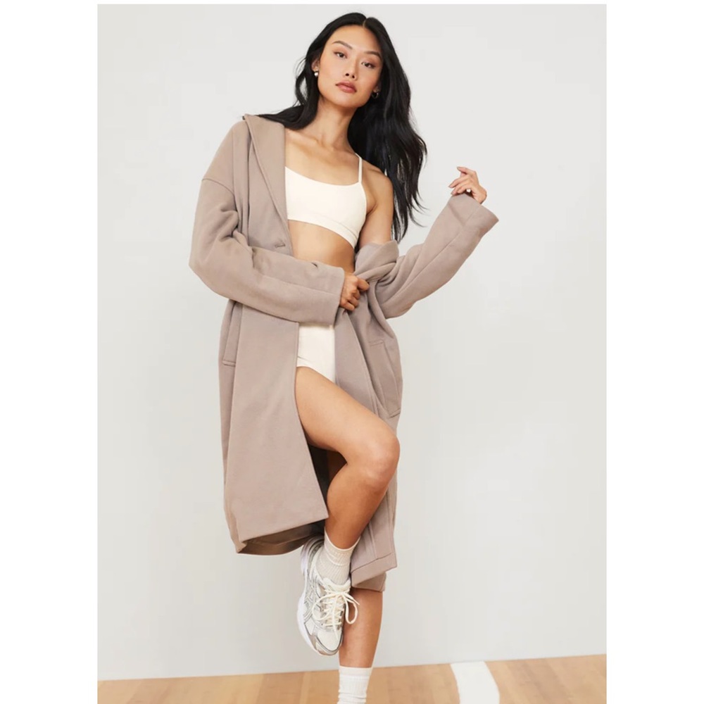Alo Yoga VIP Blazer Trench